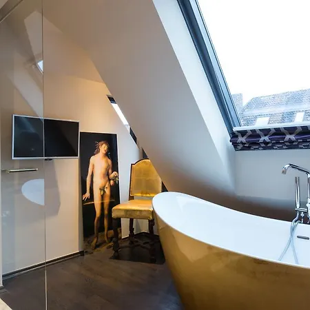 Romance Penthouse Apartment